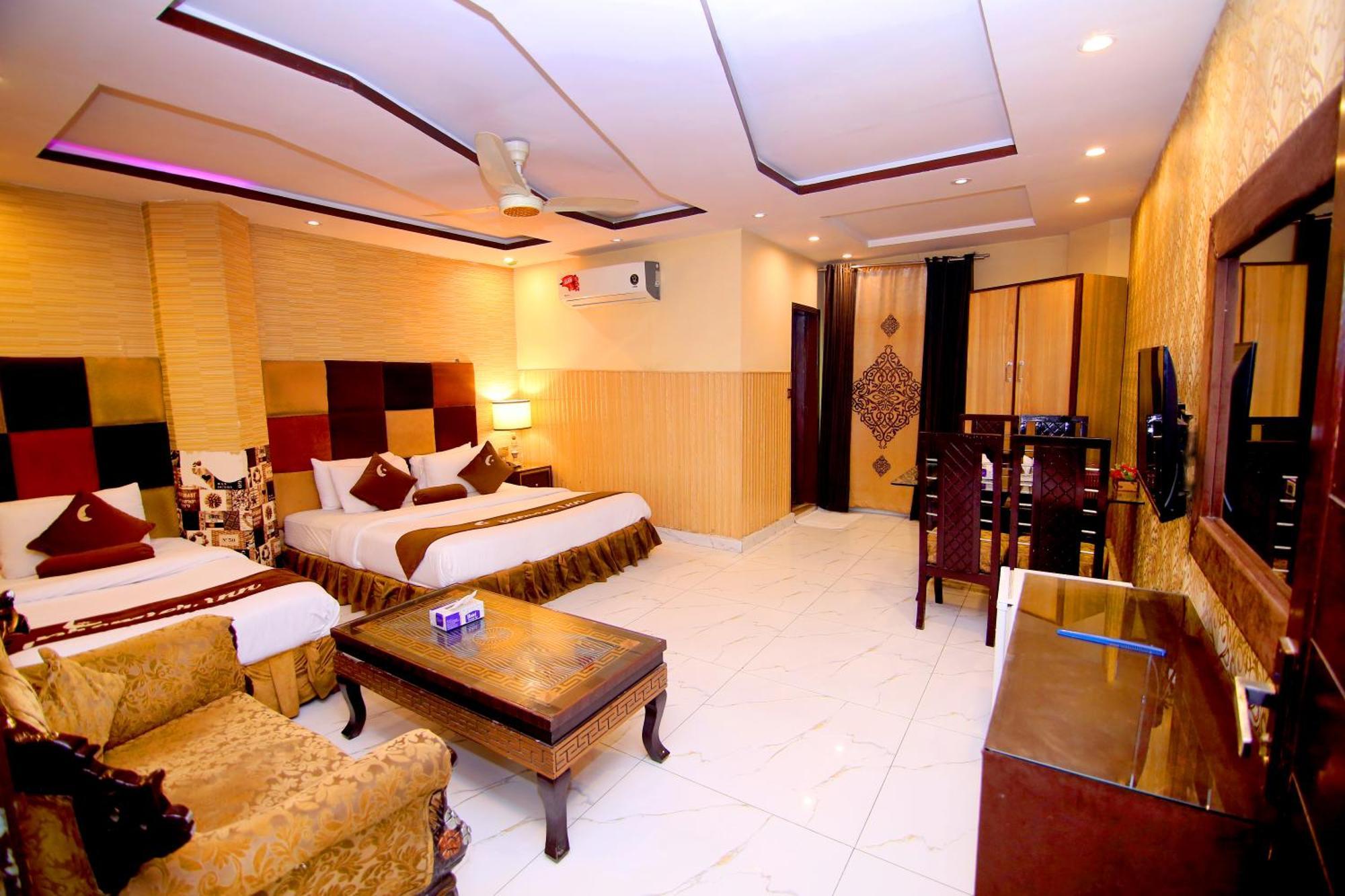 Premier Inn Gulberg לאהור מראה חיצוני תמונה