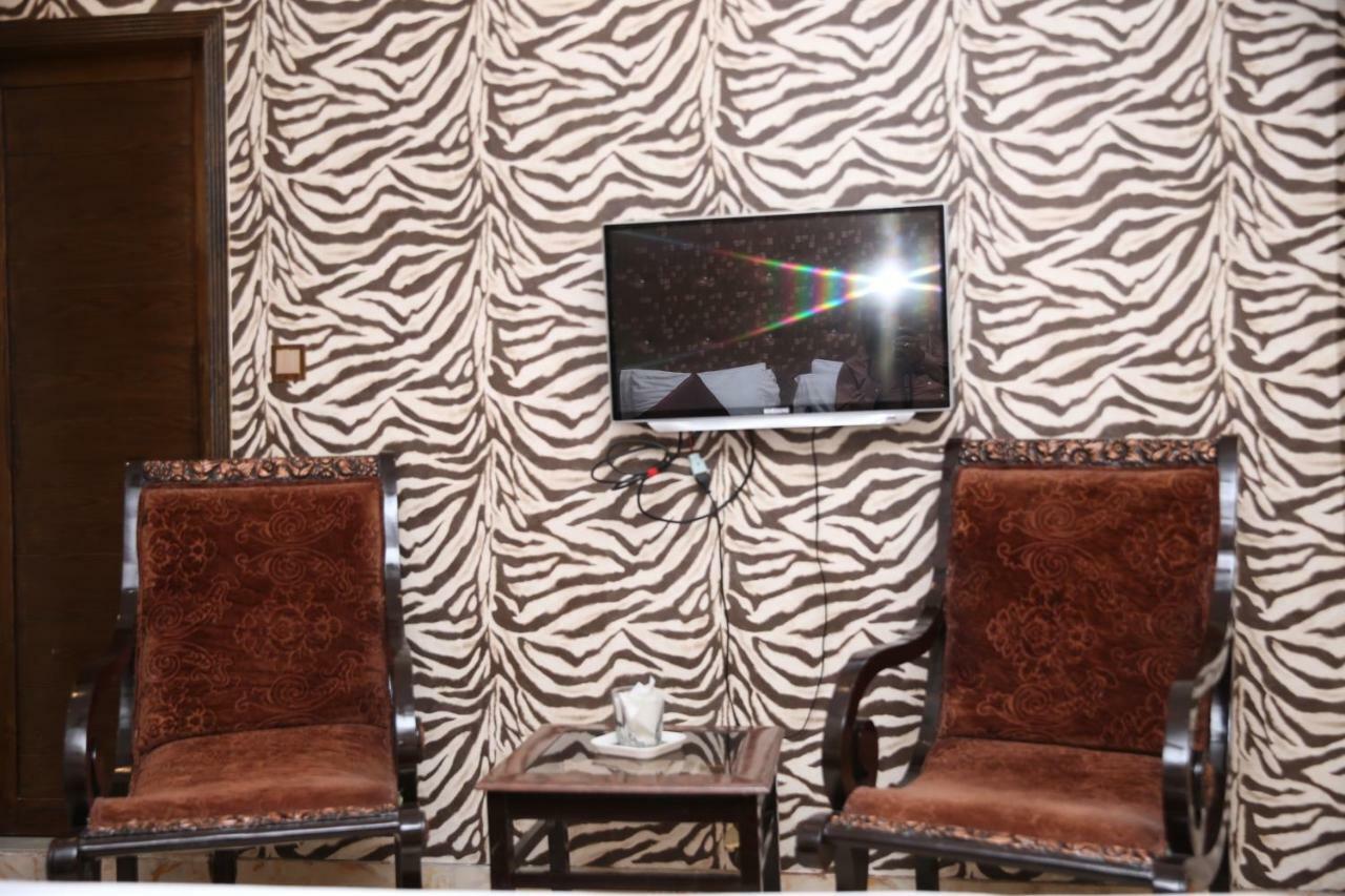 Premier Inn Gulberg לאהור מראה חיצוני תמונה
