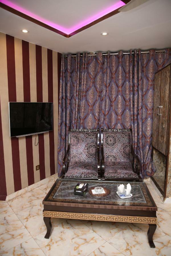 Premier Inn Gulberg לאהור מראה חיצוני תמונה